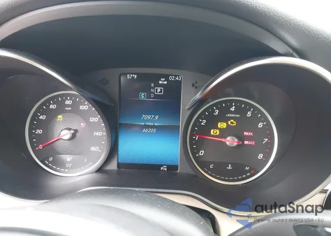 2020 Mercedes-Benz C 300 z USA, uszkodzony, nr VIN W1KWF8DB1LR583946